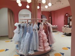 -奈尔宝家庭中心·亲子餐厅(北京东坝万达店)