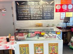 -老闵田螺馆·南昌市井菜·特色小吃(总店)