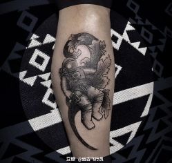 -龙尊堂纹身