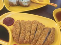 -小杨生煎(金山百联购物中心3楼店)