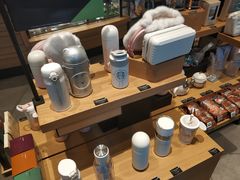 零售区-星巴克臻选(天津鲁能中心一店)