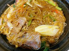 金针菇粉丝肥牛煲-有璟阁港式餐厅(国贸商城店)