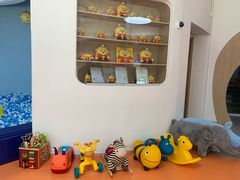 -小门牙好性格托育(北外滩中心)