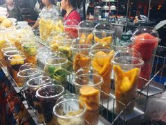 -芒果糯米饭摊子