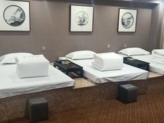 -东方足浴·洗浴SPA会所(长治路店)
