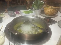 -喃喃椰·糟粕醋·椰子鸡火锅(七堡花园店)
