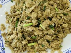 敦煌榆树钱-老钟家烤羊排·敦伊阁清真餐厅胡羊焖饼