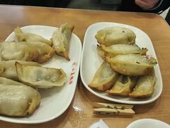 -小姜锅贴(凤凰街店)