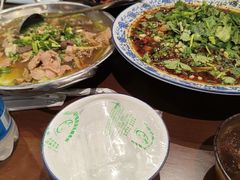 -谢老五跷脚牛肉·非遗传承店