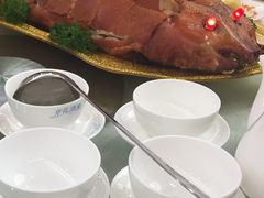 -黄埔华苑酒家(黄埔店)