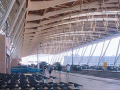 -上海浦东国际机场-T2航站楼
