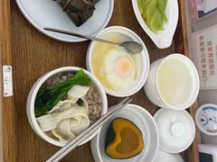 -雪梅月子中心(华侨城店)