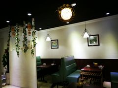 卡座-广味鲜潮汕牛肉火锅(延安三路店)