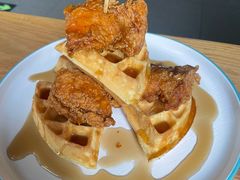 炸鸡华夫饼brunch-悠航SLOWBOAT(三里屯店)