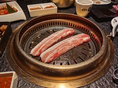 伊比利亚黑猪五花肉-嘿嘟嘟·肋条烧肉放题(爱融荟城店)