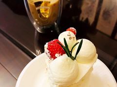 -花花卷卷·鲜食蛋糕(静安久光百货店)