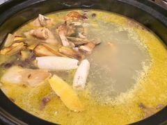-一朵菌·野生菌探索家火锅(南亚店)