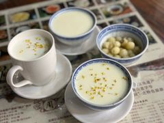 -周大娘牛乳(旧寨古村总店)
