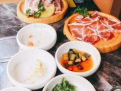 -彭妈家•韩国烤肉料理(张杨路店)