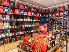 零售区-VENCHI 闻绮(北京国贸商城店)