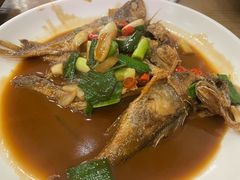 家烧小黄鱼-丁记盐蘸牛肉·新杭菜(河东路店)