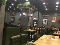 大堂-愉肴麻辣香锅(中山路店)