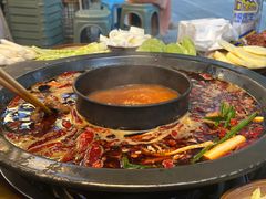 -黄潇洒老火锅(九眼桥宏济巷店)