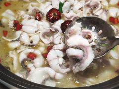 微辣酸菜鱼-周渝食惦酸菜鱼(青浦店)
