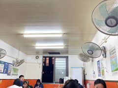 大堂-黑皮酸菜鱼(三山街店)