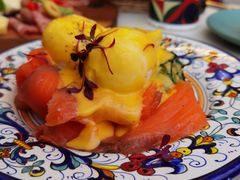 三文鱼班尼迪克-Alimentari早午餐(安福路店)