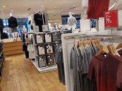 -优衣库(海口秀英万达广场店)