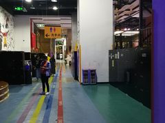 -嗨马乐动室内潮玩运动·团建·轰趴·桌游(南丰汇店)