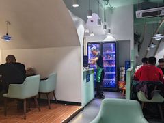 -清真鸿起来饭庄(复兴路店)