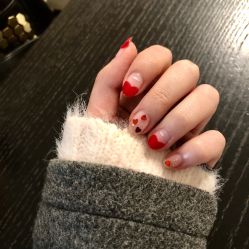 -吉吉靓甲美睫