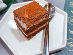 提拉米苏-庖丁兄弟干式熟成牛排自助餐厅(仁恒伊势丹店)