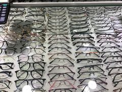 -华彬眼镜专业渐进配镜(潘家园店)