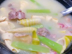 腌笃鲜-玉玲珑(陆家嘴店)