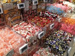 -盒马鲜生(莱蒙都会店)