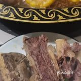 在东岭南街，临近刘老根大舞台的牛大骨！