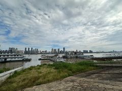 -武汉关码头(轮渡站)