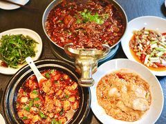 -万重锦·人文川菜馆(骡马市店)