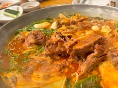 -喇喇排骨火锅·传统韩式脊骨汤(望京西园总店)