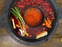 -黄潇洒老火锅(九眼桥宏济巷店)