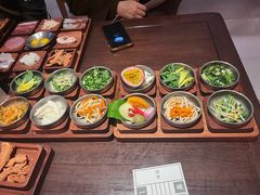 -银米·云南传统过桥米线(双廊黑金冠店)