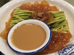 -六顺园清真回族饭店(工程街店)