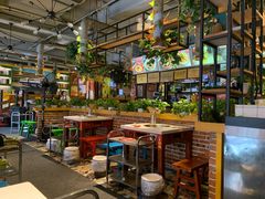 大堂-钢管厂歆瑞源油卤串串香(春熙路太古里店)