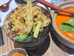 曼谷街头酸辣鸡爪-TamTam