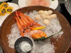 -牛YO寿喜烧·铁板烧和牛火锅自助(市府恒隆店)