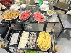 -牛一煲美食(江高店)