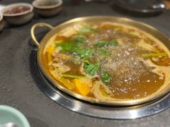 -顶顶汤火牛排火锅·经典铜锅涮肉